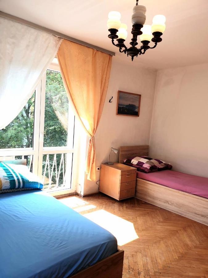 Rooms By Kino Femina Varsovia Exterior foto
